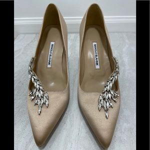 MANOLO BLAHNIK SHOES  Nadira satin pump
